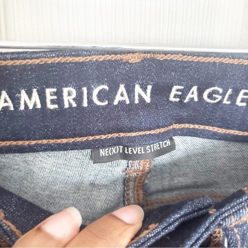 American Eagle Outfitters Women’s Dark Wash Skinny Jeans Size 4 Regular - Picture 2 of 5